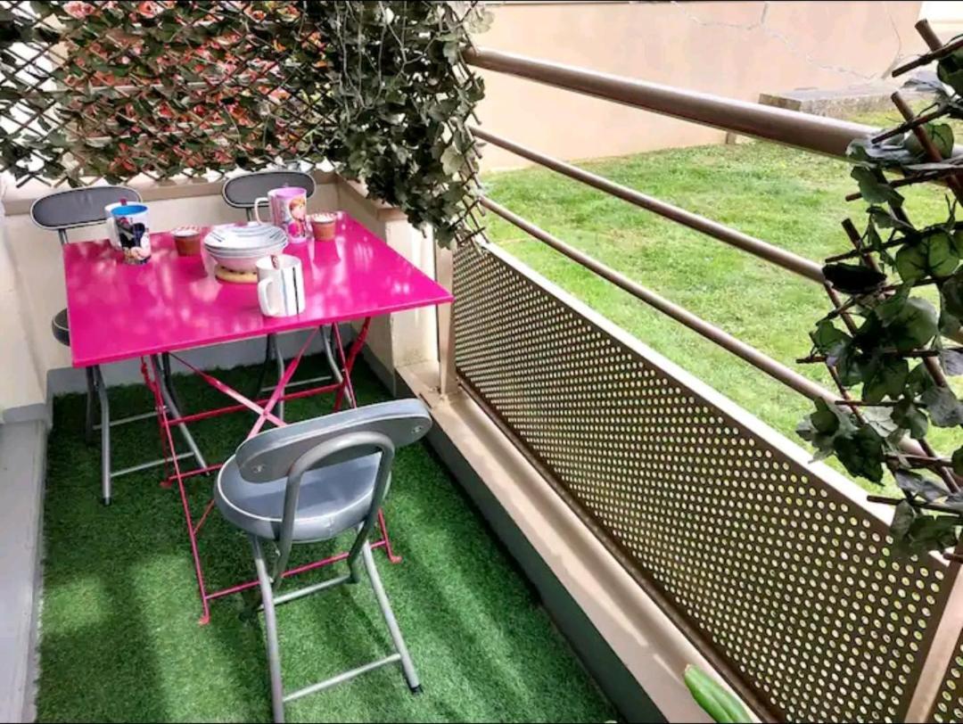 Apt Disneyland Paris 2 Chambres, Parking, Bus A 1Mn مونتِفرا المظهر الخارجي الصورة
